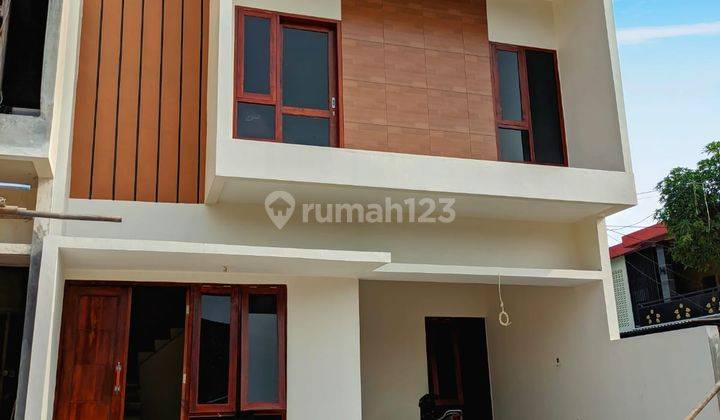 Rumah sangat strategis dekat dengan Alun-alun Depok