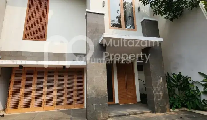 For Sale
Brand New house
Kemang jakarta selatan 2