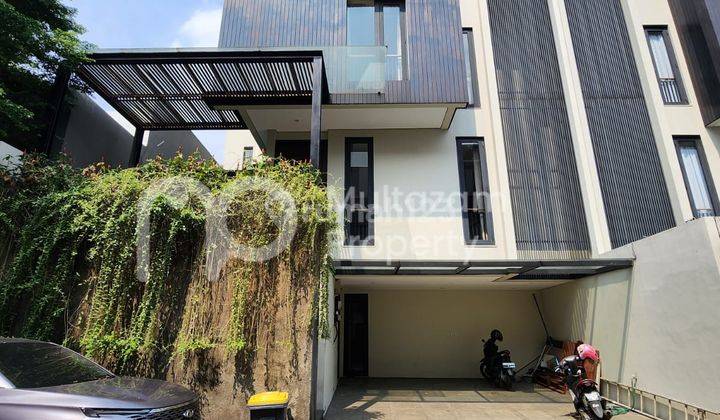 DIJUAL 
TOWN HOUSE 
MEWAH AREA CILANDAK
DEKET MALL CITOS
 2