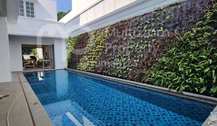 For Sale
Luxurious Modern Classic
Brand New  House
Menteng Jakpus 1