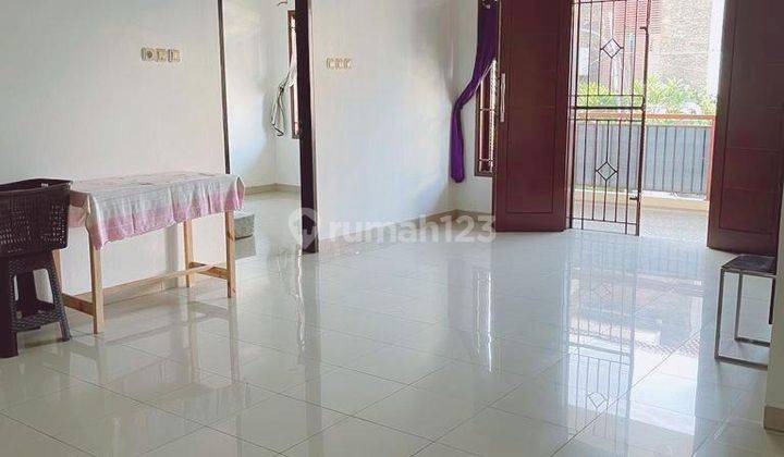  di Sewakan di Pulomas Rumah Rapih Sudah Renovasi 10