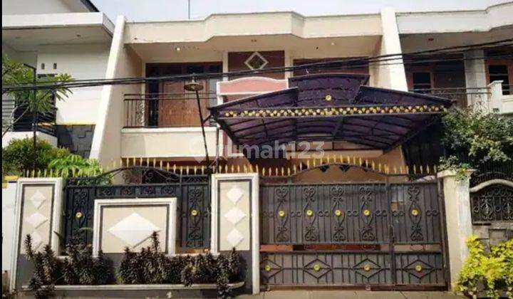 Dijual Rumah Bangunan Klasik di Duren Sawit Jakarta Timur  1