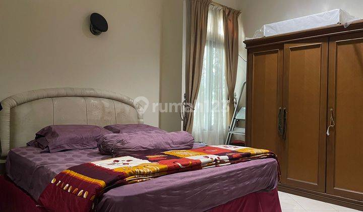 Rumah 2 Lantai Bagus di Jalan Peningkatan, Jakarta Selatan 7