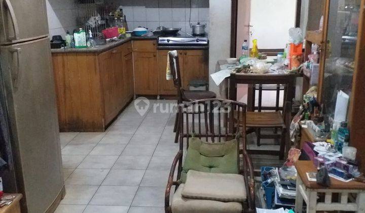 Rumah Bagus Unfurnished di Jalan Menteng Dalam, Jakarta Selatan 5