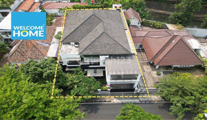 Menteng Rumah Mewah Siap Huni Lokasi Tenang Strategis 2