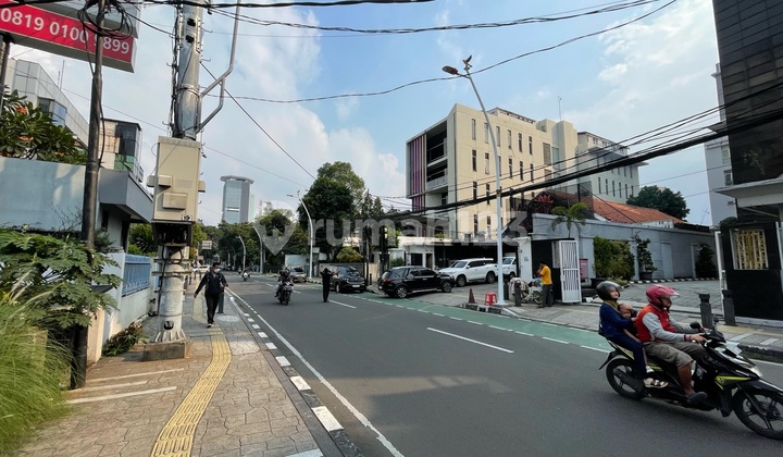 Land and Building in Commercial Area, Highly Suitable for Business in Menteng