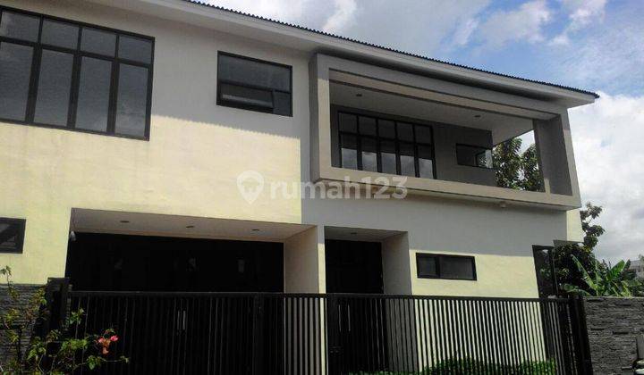 Rumah di Bumi Permata Indah Sebelah Aprtmen The Nest Meruya 