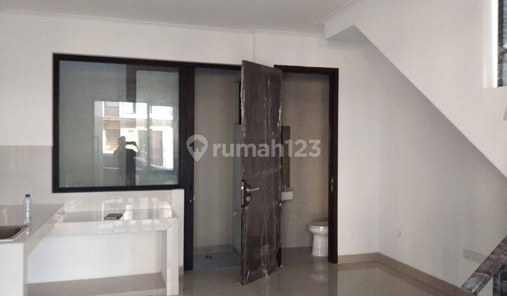 Rumah California Pik2 Luas 4,5x10 Pantai Indah Kapuk Ada 2kt di Jakarta 1