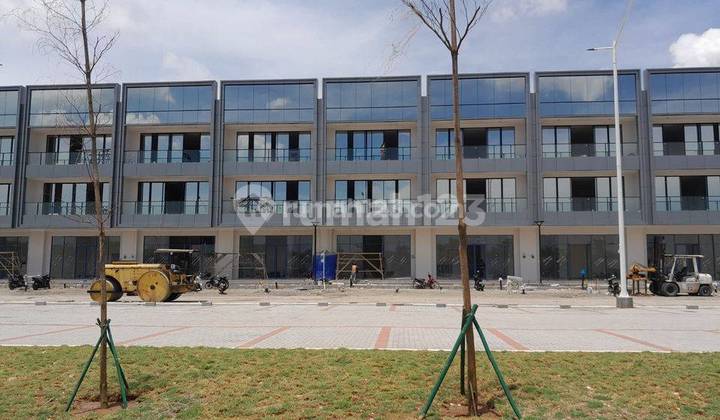 Soho Ebony Rodeo Drive Shop House UK 8x15 3 Floors Soho Ebony Rodeo Drive Shop House UK 8x15 3 Floors