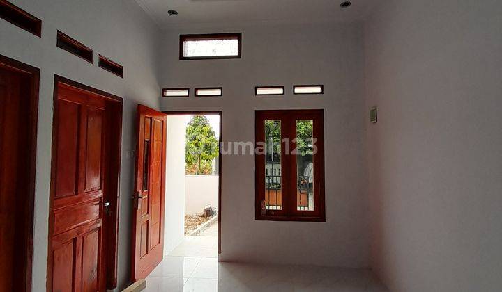 RUMAH CANTIK MURAH 3 KAMAR TIDUR CIKARANG SELATAN SHM