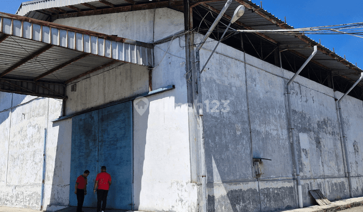 Gudang Bagus Siap Pakai Di Jalan Besar Amplas 1