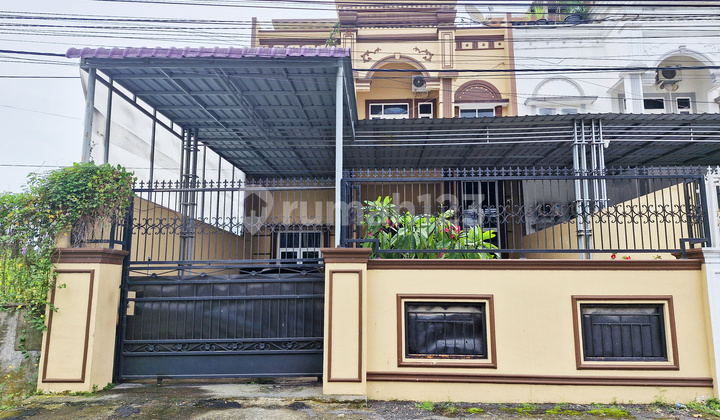 FOR SALE SPACIOUS HOUSE IN STRATEGIC SETIA BUDI AREA FOR SALE SPACIOUS HOUSE IN STRATEGIC SETIA BUDI AREA