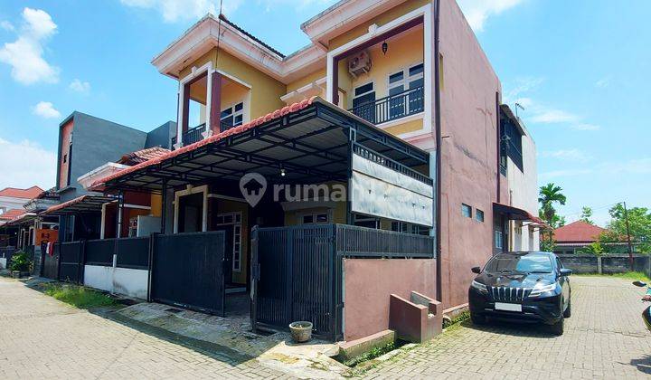 Rumah Hook Dalam Komplek Daerah Givency One 1