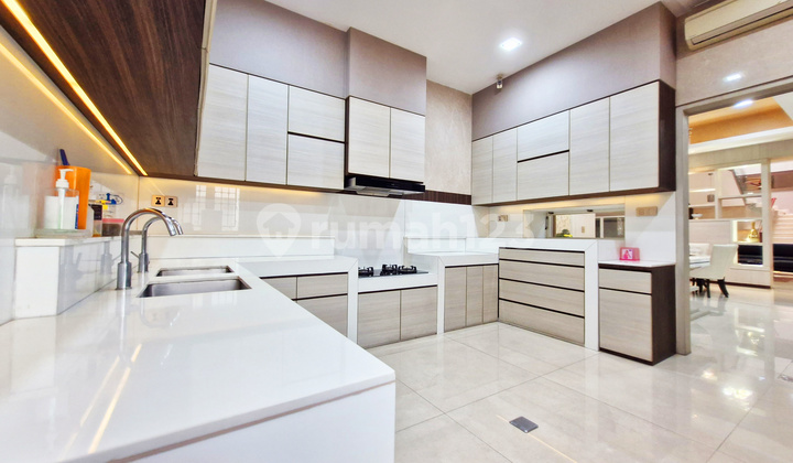 Rumah Lux Luas Komplek Cemara Asri 2