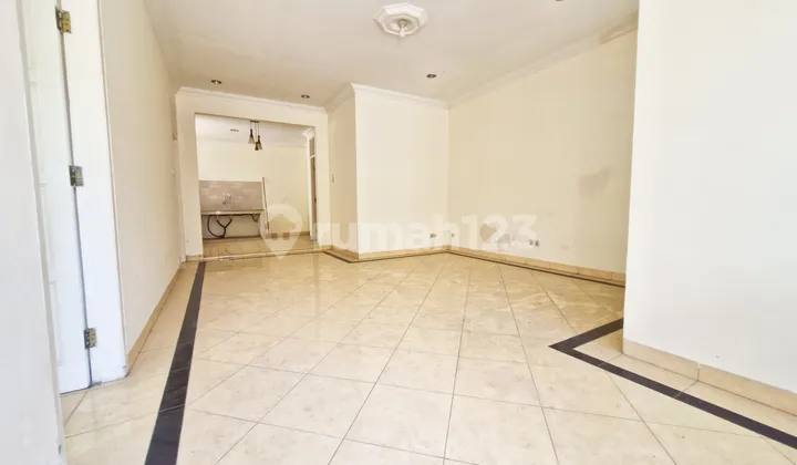 Affordable Ready-to-Live House in Tasbi 1 Setia Budi Complex