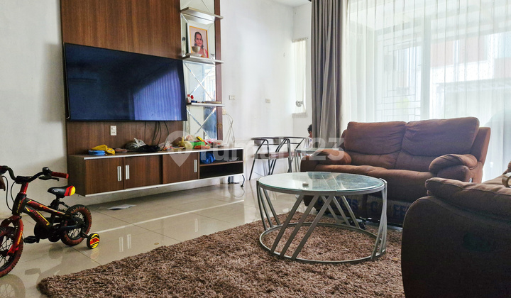 Rumah Minimalis Dalam Komplek Daerah Ringroad 2