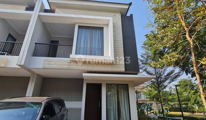 Dijual rumah Hoek siap huni di Fortune height graha raya 1