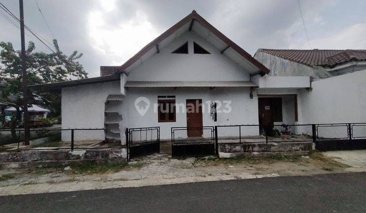 Rumah Strategis di Sayap Jl. Pelajar Pejuang 45 Kota Bandung 1