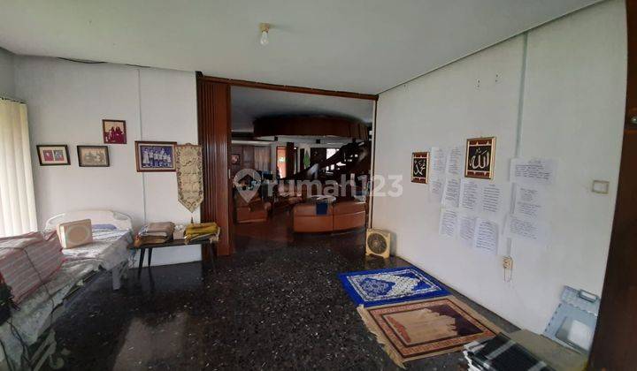 Sayap Jalan Bkr, Bandung. Dijual Rumah Bagus di Srimahi Baru 14