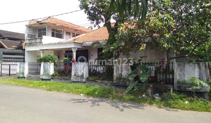 Rumah Lama Terawat Di Komplek Parakan, Buah Batu, Kota Bandung 1