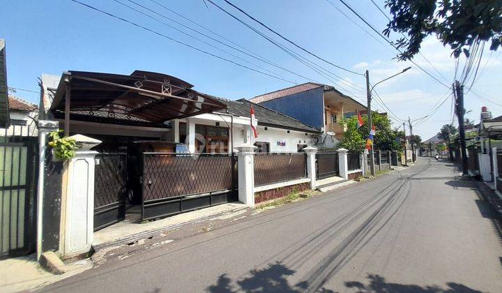 Rumah Luas Bagus di Kembar, Bkr, Kota Bandung. Lebar Muka 15 Meter 1