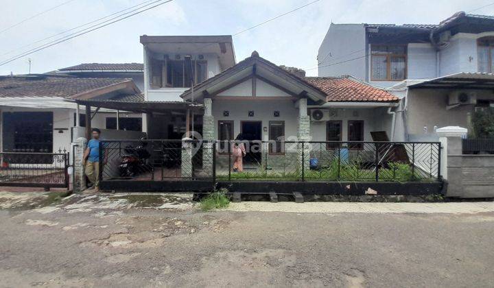 Rumah 2 Lantai Di Arcamanik, Kota Bandung. Dekat Mutiara Bunda Dan Sport Jabar 2