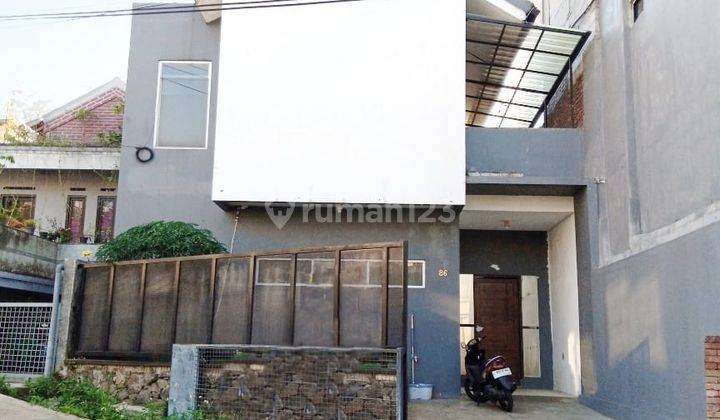 Rumah 2 Lantai Bagus SHM di Cikutra Highland, Awiligar, Bandung 2