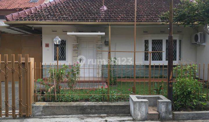 Rumah Sewa Di Sayap Jl. Riau, Kota Bandung 1