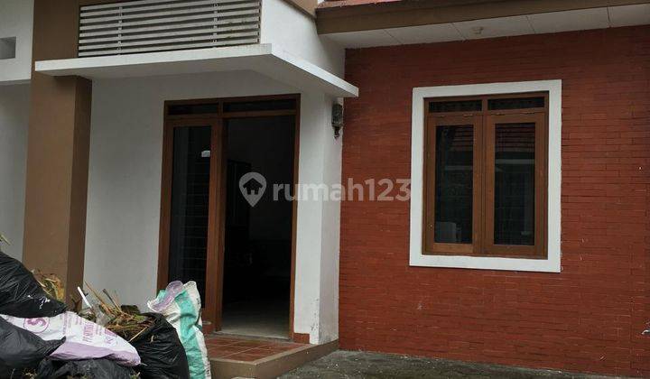 Komplek Puri Dago Antapani, Kota Bandung. Rumah Bagus Siap Huni 2