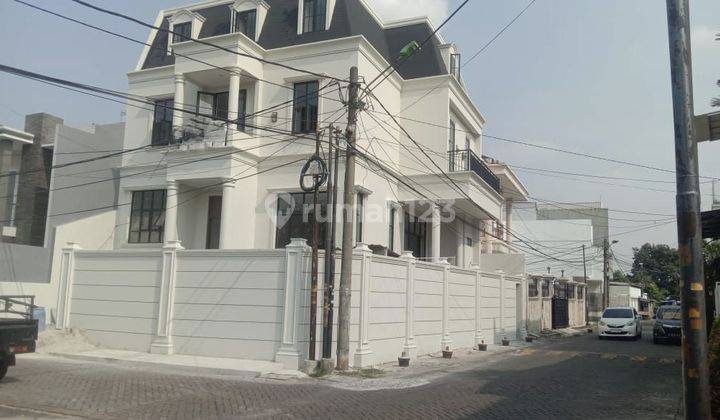 Rumah Baru Hoek 2 Lantai SHM Citra Garden Jakarta Barat 1