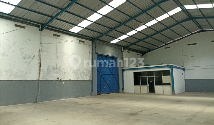 For Rent: Ready-to-Use Warehouse in Kelapa Dua, Tangerang For Rent: Ready-to-Use Warehouse in Kelapa Dua, Tangerang