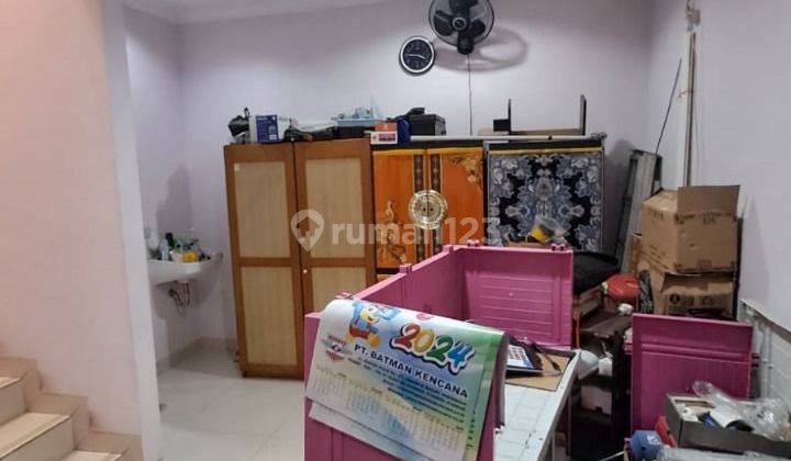 Rumah 2 Lantai Tomang Jakarta Barat 2