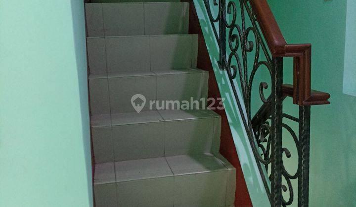 Rumah Sewa Tanjung Duren 3 Lantai 2