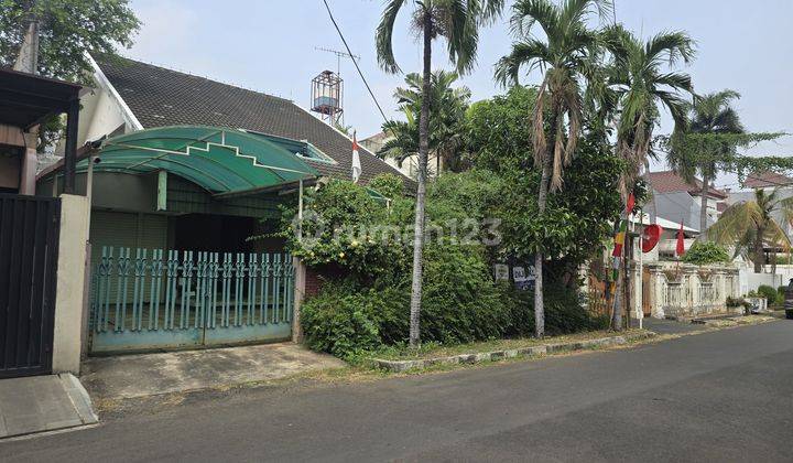 Dijual Rumah Luas  Tosiga Jakarta Barat 1