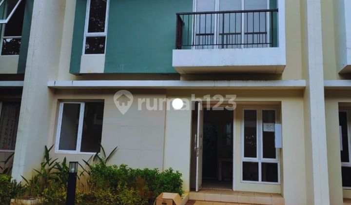 For Sale 2-Story Ready-to-Occupy House in Beryl Residence Summarecon, Strategic Location