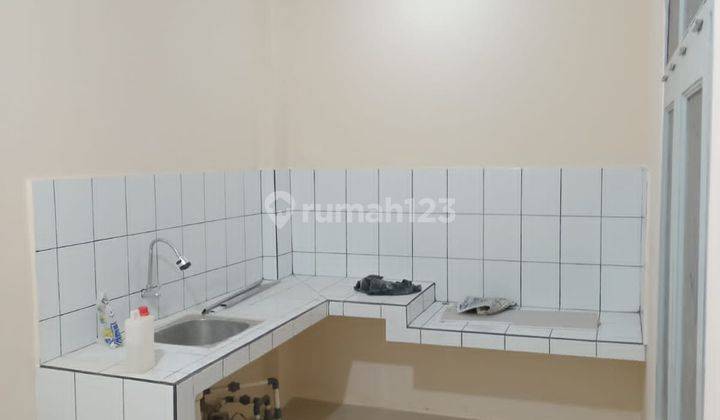 Rumah Sewa 1,5 Lt Taman Khayangan Siap Huni 4kt Murah hw  2