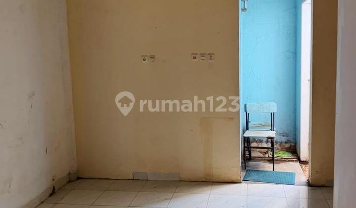 For Sale 2-Story Shop House on Borong Raya Main Road, Strategic Location 1M Negotiable 2