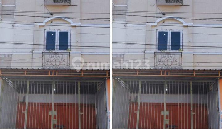 For Sale 3-Storey Shop House on Satanga Road Axis, Strategic Location, Negotiable Price 1