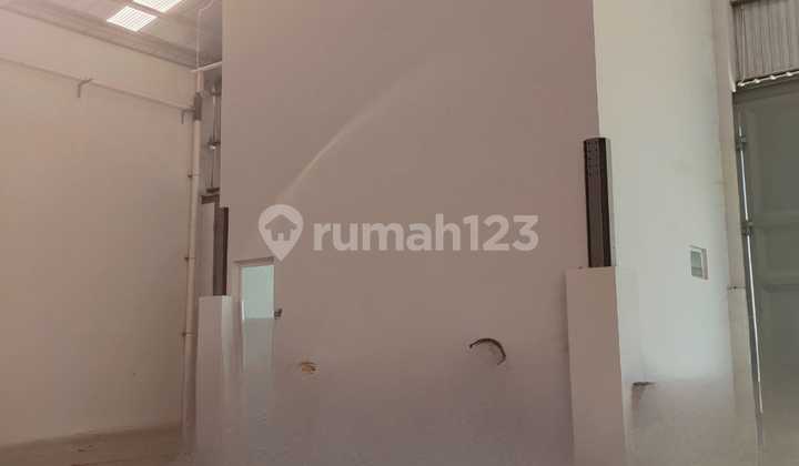 For Sale: New Warehouse, Area 648 M², 2 Units Left Ready