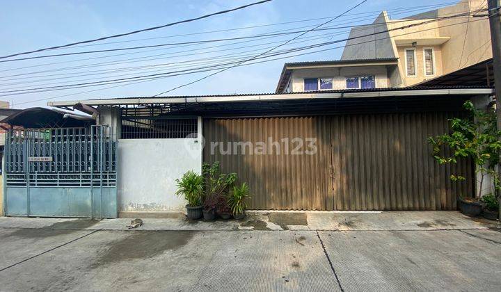 Dijual Cepat Rumah di Komplek Btn, Kembangan Utara, Jakarta Barat 1