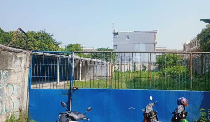Land in Duri Kosambi next to Green Lake City, West Jakarta