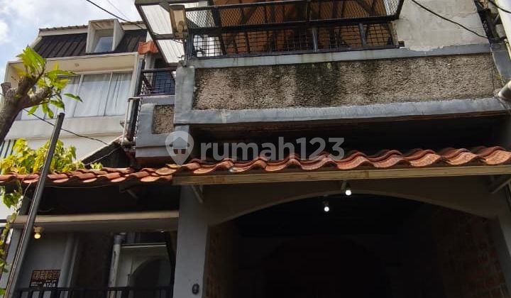 Rumah Mewah 3 Lantai Sentul City 550M Termurah 1.8 Miliar! 2