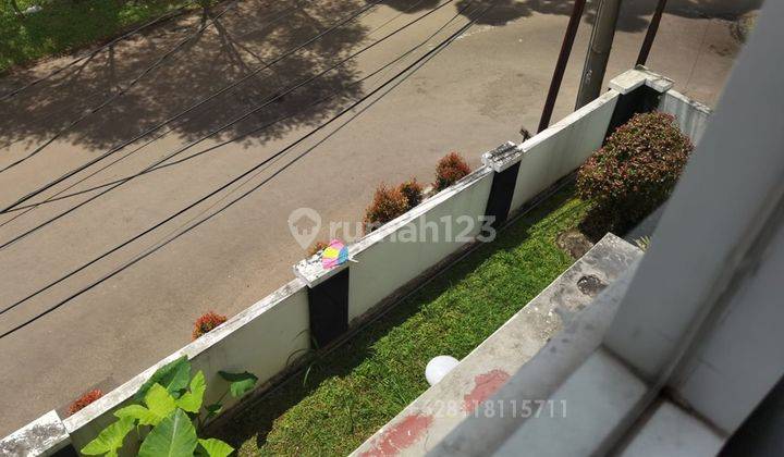 Rumah Hook2 Lantai Bagus Unfurnished SHM di Mutiara Sentul, Bogor