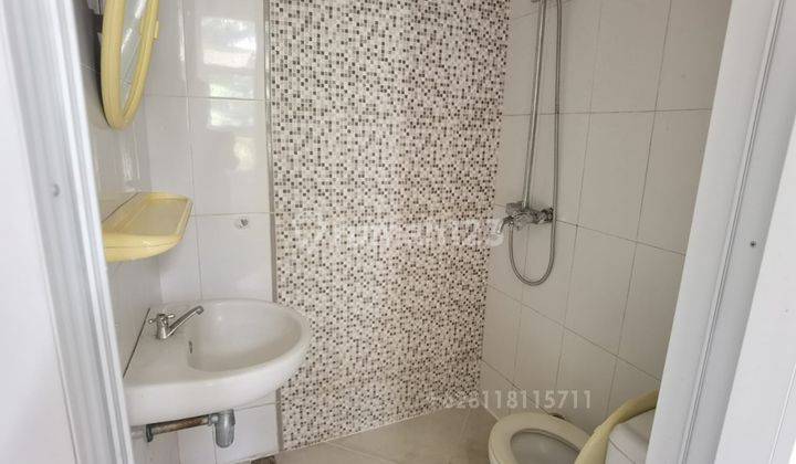 Rumah Hook2 Lantai Bagus Unfurnished SHM di Mutiara Sentul, Bogor