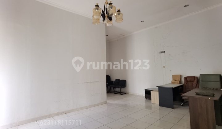 Rumah Hook2 Lantai Bagus Unfurnished SHM di Mutiara Sentul, Bogor
