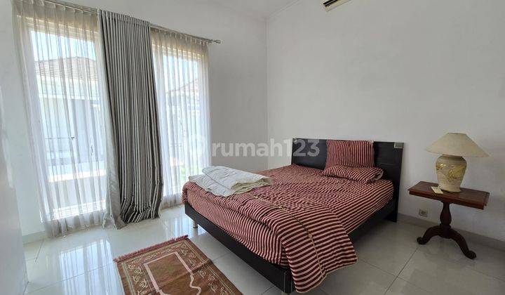 Rumah Cibubur Furnish Kolam Renang 2 Lantai  2