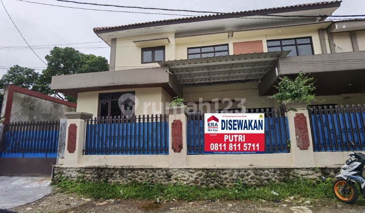 For Rent: Strategic Taman Heulang House, Suitable for Business & Tutoring