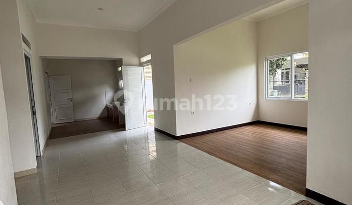 Disewakan Rumah Hook Padjajaran Regency Bogor, 55 Jt/Tahun 2