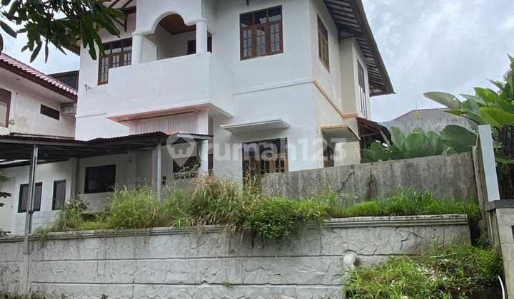 Rumah Mewah Bogor Raya LT 307M2 Hadap Taman SHM Nego