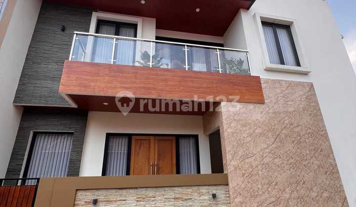 Rumah Full Furnish Bintara LT 90 LB 270 Bebas Banjir Siap Huni